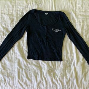 Hollister long sleeve navy blue tee, s